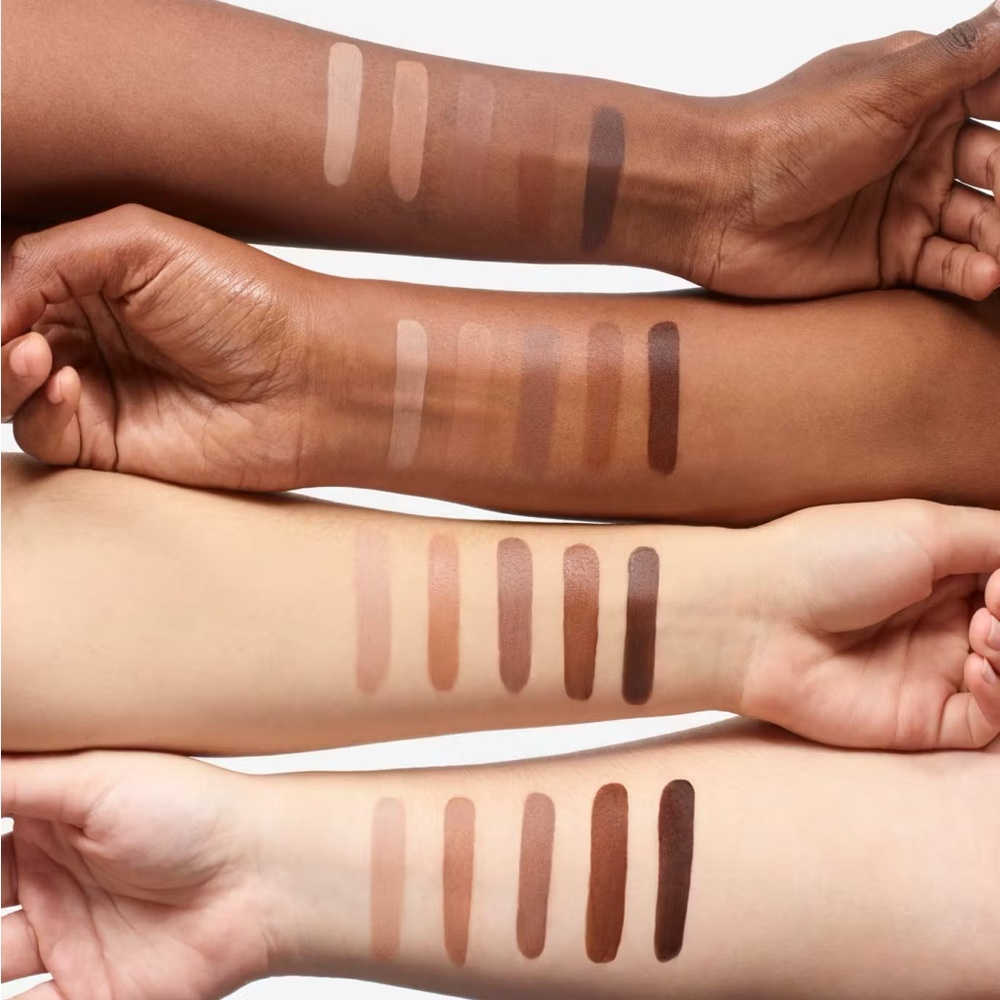 Glossier Cloud Paint Seamless Cheek Color – Coast - Picture 5 of 13